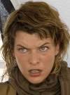 Milla Jovovich en Clock Tower